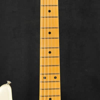 Fender Nile Rodgers Hitmaker Stratocaster Olympic White Maple Fingerboard image 4