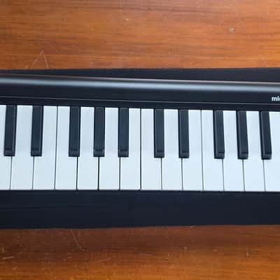 Korg microKEY 25 USB MIDI Controller with Sleeve image 5