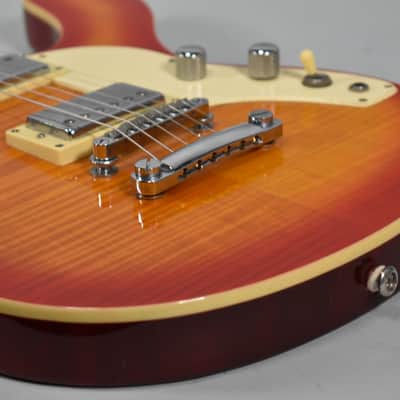 2002 Musicvox Space Commander Sunburst Finish Electric Guitar image 3