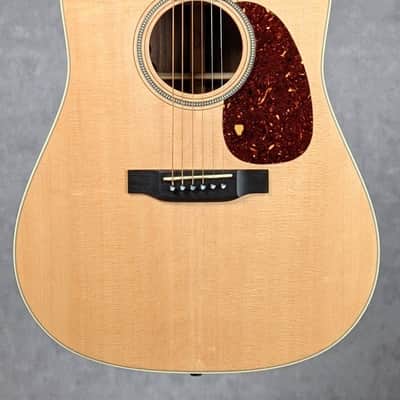 Martin D-16E Rosewood image 2