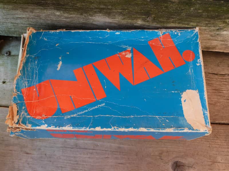 Univox uniwah 1960's black image 1