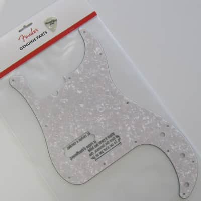 Fender Standard Precision Bass Pickguard White Pearl 0992160000