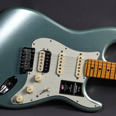 Fender Stratocaster American Pro II HSS MN Mystic Surf Green image 1