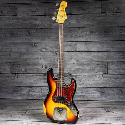 Fender '62 J Bass Relic - 3-Color Sunburst image 2