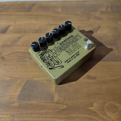 Menatone Custom Shop Workingman's Blue 6-knob Point-To-Point handwired overdrive pedal image 4