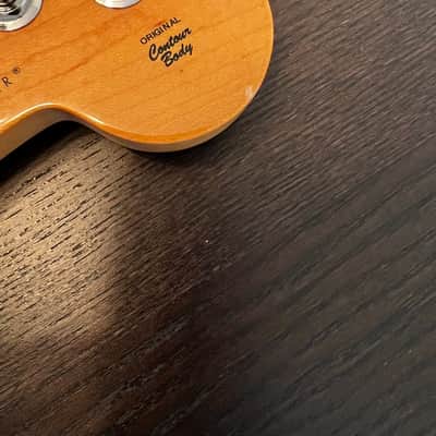 Fender Player II Stratocaster Maple Neck 70th Anniversary image 3