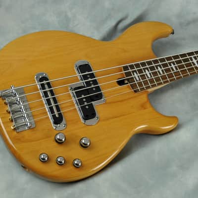 Yamaha BB615 5-String Active Bass Guitar - Yellow Natural image 8
