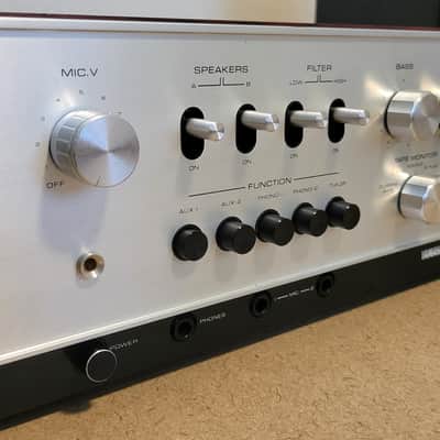 Vintage Stereo Integrated Amplifier Yamaha CA-700 image 2