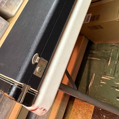 VINTAGE 1972 RICKENBACKER 4001 BASS CASE image 5