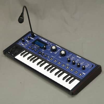 Novation Mininova [Ma9029148186] (07/15)