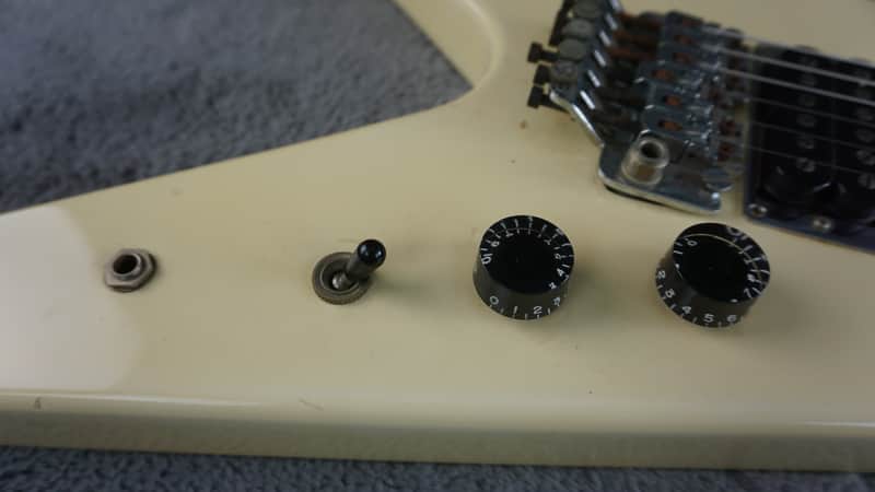 Fernandes/Burny BSV-70 The Function Flying V Short Scale | Reverb