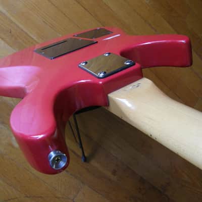 Washburn KC LTD SSH Strat tremolo Maple neck, good condition, rare Red image 9