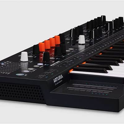 Arturia MiniFreak 6-Voice Spontaneous Algorithmic Synthesizer image 6