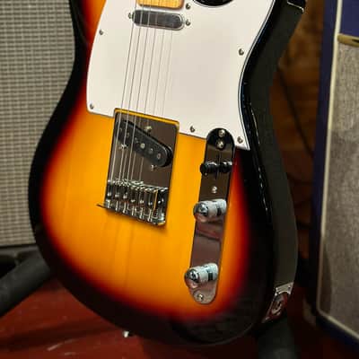 Tagima TW-55 T-Style Guitar with Maple Fretboard Sunburst image 3