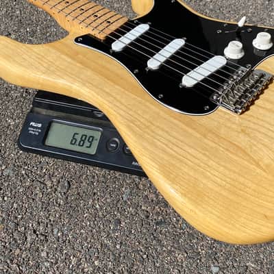 Fender Classic Series 70s Stratocaster-Lace Sensors-with Hardcase image 25
