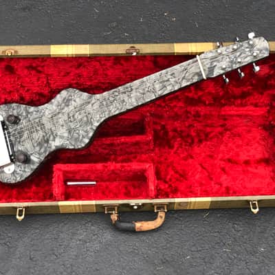 Volu-Tone Hawaiian Lap Steel 1930's - Cream image 1