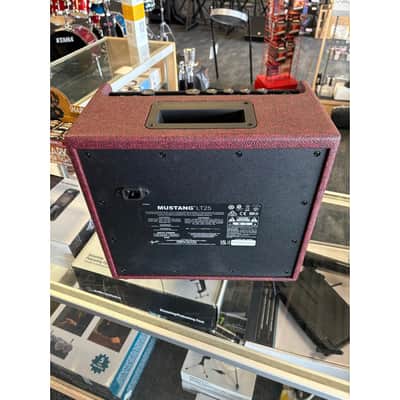 Fender  Mustang LT25 1×8 Combo Amp image 2