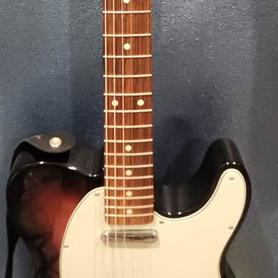 Fender Vintera '60s Telecaster Bigsby with Pau Ferro Fretboard 2019 - 2023 - 3-Color Sunburst image 3