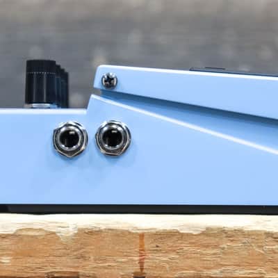 Boss CEB-3 Bass Chorus Split-Frequency Chorus Designed for Bass Effect Pedal imagen 6