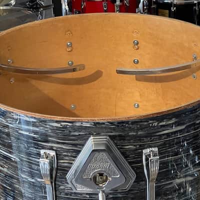 90's Ludwig Classic Maple Oyster Black Pearl 14/18/24 Mach Lug Drum Set image 8