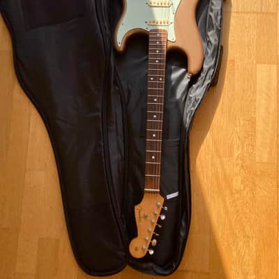 Fender Vintera Road Worn '60s Stratocaster 2020 - 2021 Firemist Gold image 5