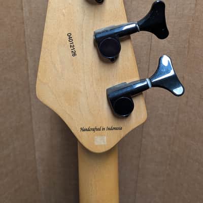 Peavey Millennium BXP Bass Guitar image 6