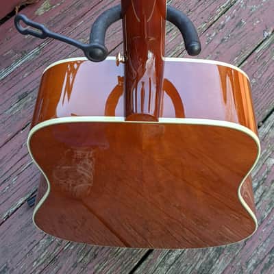 Gibson Hummingbird Heritage Cherry Sunburst Acoustic Guitar image 6