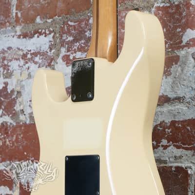 Fender Boxer Series Stratocaster SF-456 1987 Snow White MIJ Japan image 10