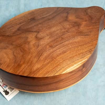 USED Zachary Hoyt A-Style Walnut Octave Mandolin #17 w/Gig Bag imagen 5