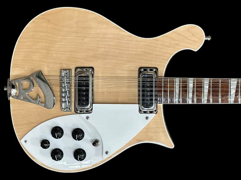 Rickenbacker 620/12 - Mapleglo image 1