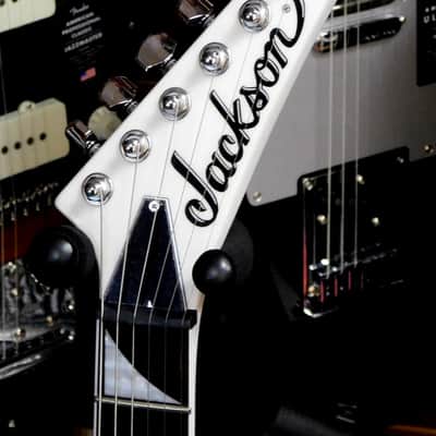 2026 Jackson Pro Series King V KVTMG Electric Guitar! Active EMG's! Snow White! VERY NICE!!! image 7