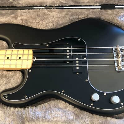 One of a kind - Fender Mod Shop Precision Bass Left-Handed with locking hard case 2017 Satin Black image 1