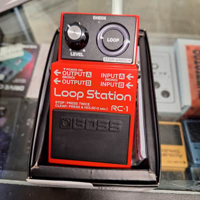 Boss RC-1 Loop Station 2014 - Present - Red image 1