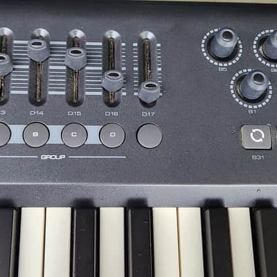 STUDIO SALE! M-Audio Axiom 61 - Key Semi-Weighted USB MIDI Controller image 7