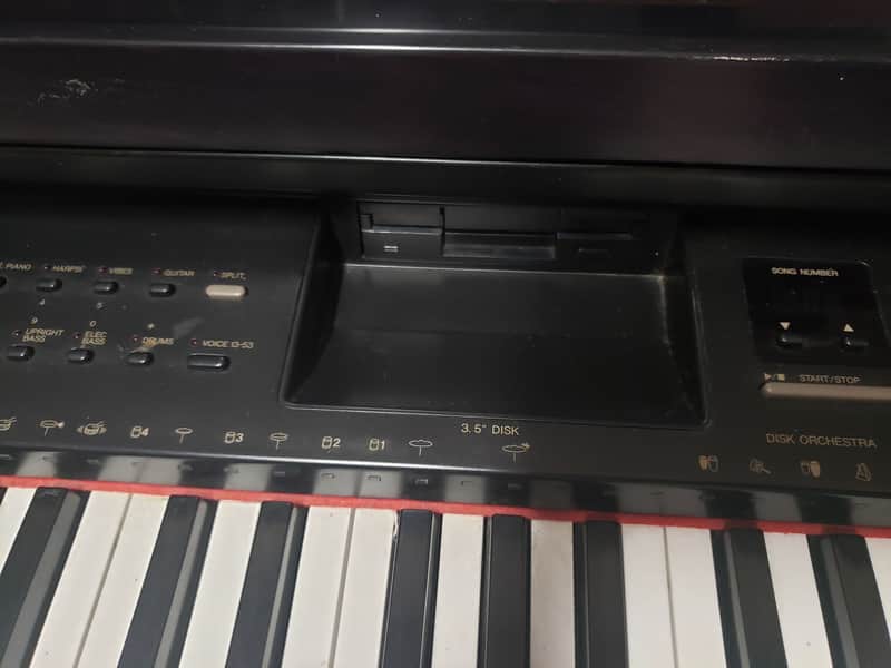 Yamaha CVP-65 Clavinova 88-Key Digital Piano 1991 Black | Reverb