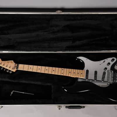 Fender ST-110FIM Iron Maiden Signature Stratocaster 2001 - 2002 - Black image 2
