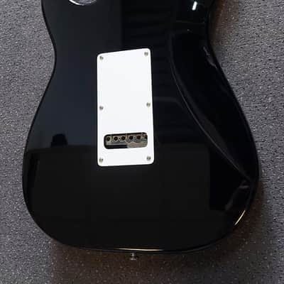 G&L Tribute Series Legacy with Rosewood Fretboard 3-Tone Sunburst image 13