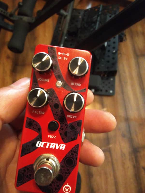 Pigtronix Octava Micro Octave Fuzz 2010s w/ original box image 1