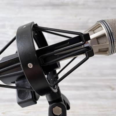 1976 AKG D190E Vintage Dynamic Microphone + Extras image 6