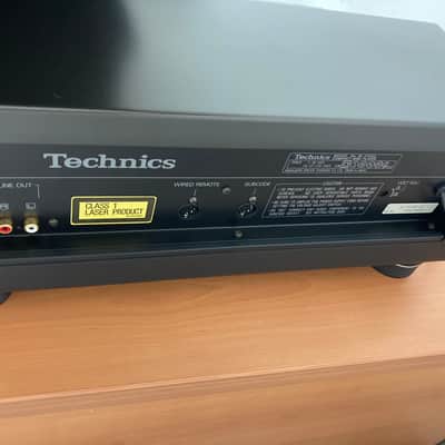 Technics SL-P1200 Compact Disc Player image 6