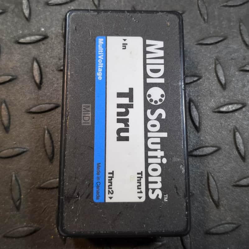 MIDI Solutions MSL THRU 2 Output Active MIDI Thru Box