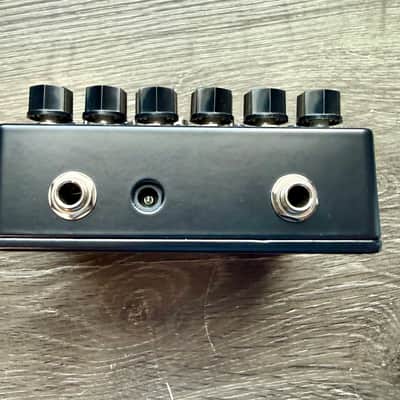 Master Effects Trinity Deluxe Preamp Mark IIC+ image 2