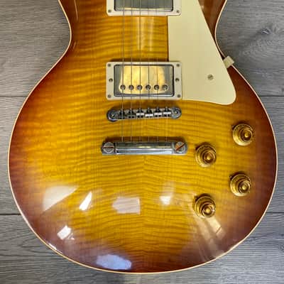 Gibson Custom Shop Japan Limited Run 1974 Les Paul Custom VOS Silver Burst エレキギター　レスポールカスタム　ギブソン Gibson Custom Shop Japan Limited Run 1974 Les Paul Custom VOS