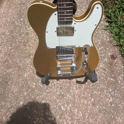 Squier Classic Vibe '60s Telecaster Custom SH Bigsby 2025 - Present - Aztec Gold image 5