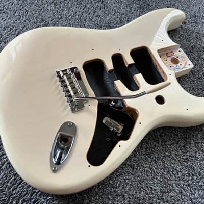 Fender Player II Stratocaster Body Blond Chambered Ash image 2