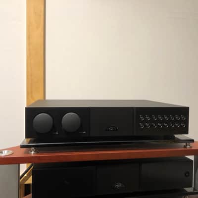 Naim NAC 252 Preamplifier (Floor Demo & Full Warranty) image 1