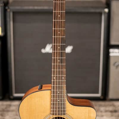 Taylor 114ce Grand Auditorium Acoustic-Electric Guitar with Structured Gig Bag image 4