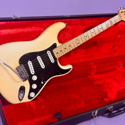 Fender Stratocaster 1976 - Olympic White image 14