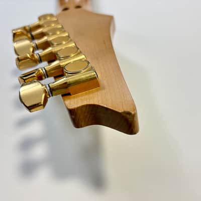 Ibanez JEM7V Prestige White Steve Vai Signature image 16