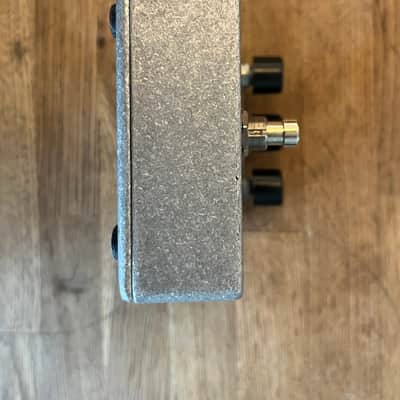 Electro-Harmonix Worm Analog Wah / Phaser / Vibrato / Tremolo + adapter image 7